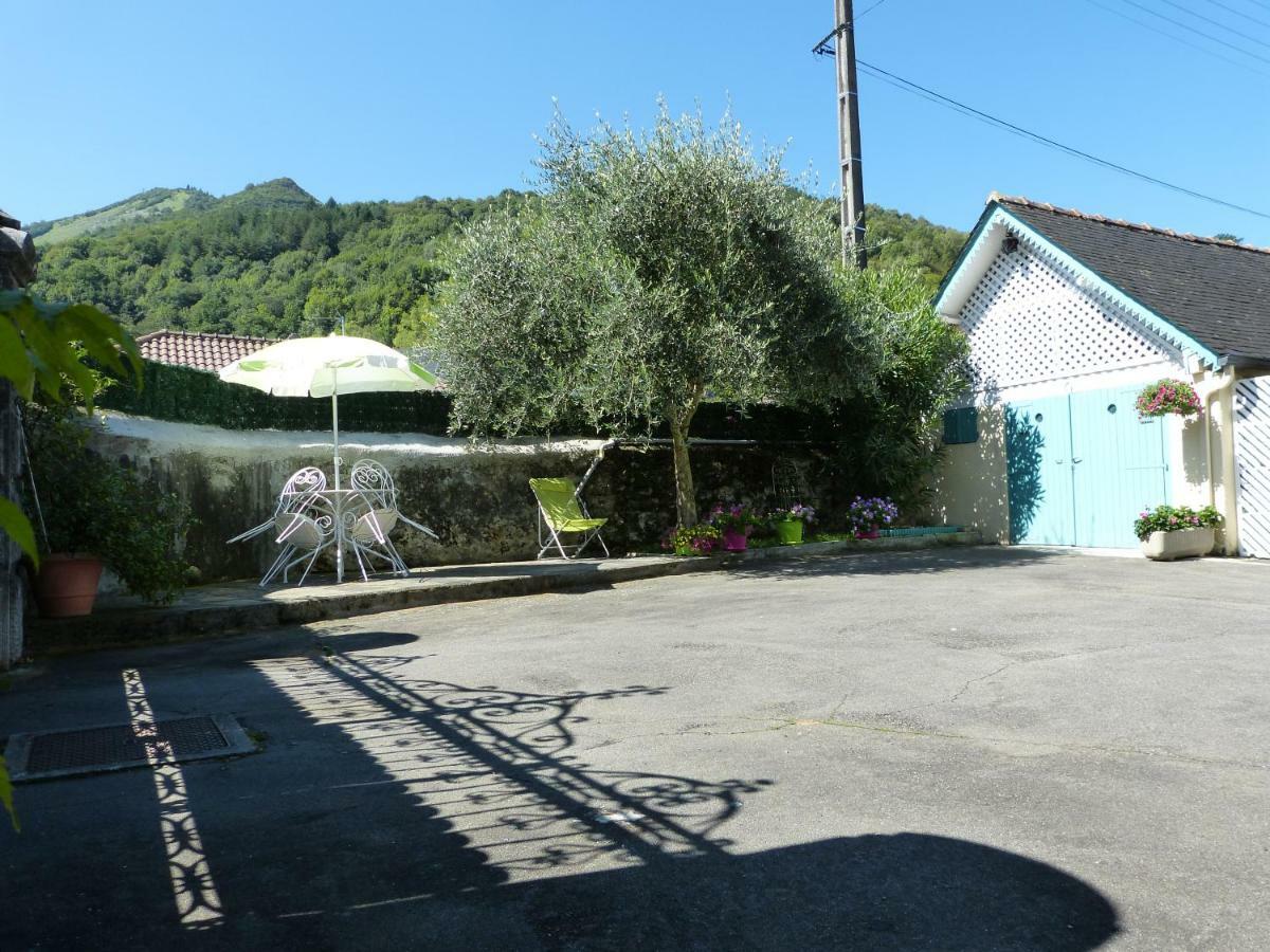 Villa En so de Bourdet à Lourdes Extérieur photo